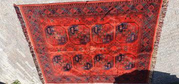 Perzisch tapijt, rood/blauw met geometrisch patroon beschikbaar voor biedingen