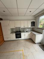 Keuken met vaatwasser, oven, koelkast, afzuigkap., Ophalen of Verzenden, Zo goed als nieuw