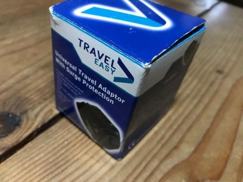 reisstekker travel easy travel adaptor, Hobby en Vrije tijd, Elektronica-componenten, Nieuw, Ophalen of Verzenden