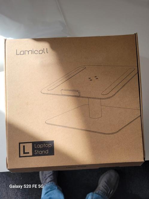 Laptop standaard  nieuw in de verpakking, Computers en Software, Laptopstandaarden, Zo goed als nieuw, Ophalen of Verzenden