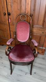 Thonet stoel, Ophalen