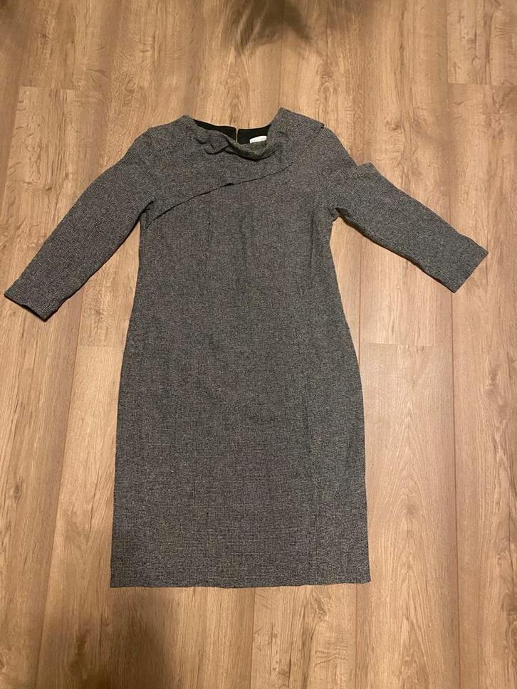 Sylvia Heise Jurk Maat 38, Kleding | Dames, Jurken, Zo goed als nieuw, Maat 38/40 (M), Grijs, Knielengte, Ophalen of Verzenden