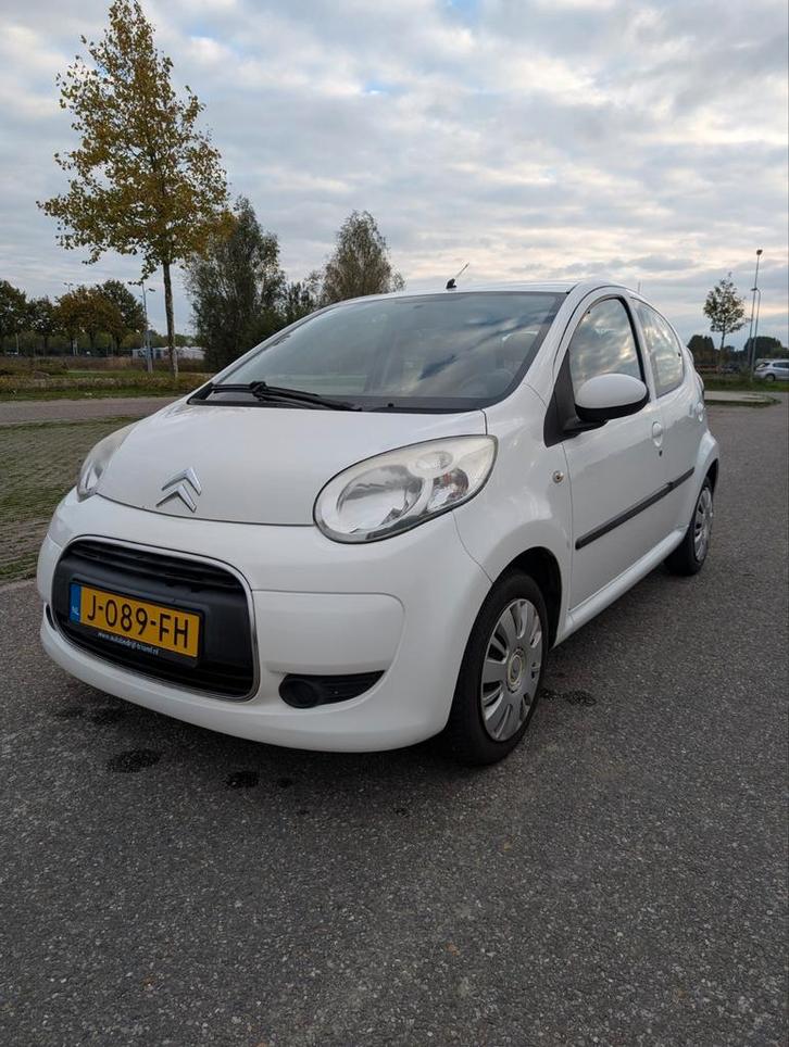 Citroën C1 1.0i 68PK 5D 2011 Wit, Auto's, Citroën, Particulier, C1, Benzine, A, Hatchback, Handgeschakeld, Geïmporteerd, Wit, Voorwielaandrijving
