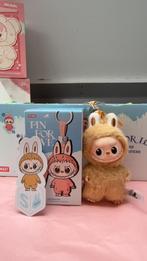 Brand New*Authentic Labubu Pin For Love  series pendant-S-, Ophalen of Verzenden, Nieuw