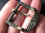 MIDDELEEUWSE bronzen GESP in topconditie Bodemvondst apart!!, Antiek en Kunst, Ophalen of Verzenden, Brons