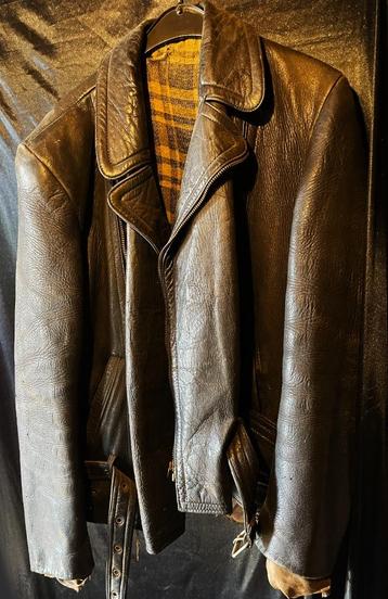 KLEDING AMSTERDAM OUD WEST beschikbaar voor biedingen