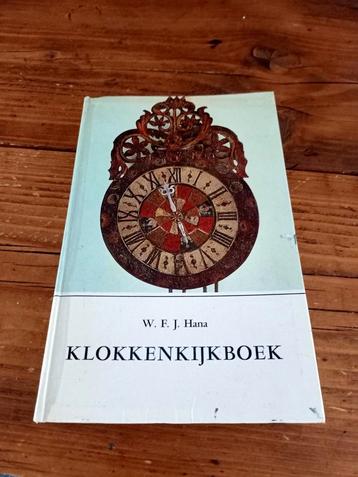 Klokken Kijkboek - Antieke Klokken Informatie beschikbaar voor biedingen