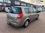 Renault Grand Scénic 2.0-16V Tech Line, 1998 cc, 135 pk, Parkeersensor, 4 cilinders