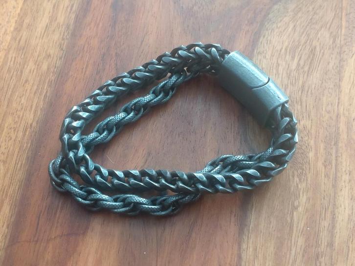 Heren armband – dubbel gevlochten roestvrij staal - 18 cm, Sieraden, Tassen en Uiterlijk, Armbanden, Zo goed als nieuw, Staal