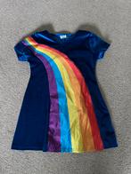 K3 regenboog jurkje maat116, Ophalen, Zo goed als nieuw, Meisje