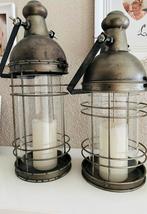 Set van twee windlichten, Huis en Inrichting, Woonaccessoires | Kandelaars en Kaarsen, Ophalen of Verzenden, Zo goed als nieuw