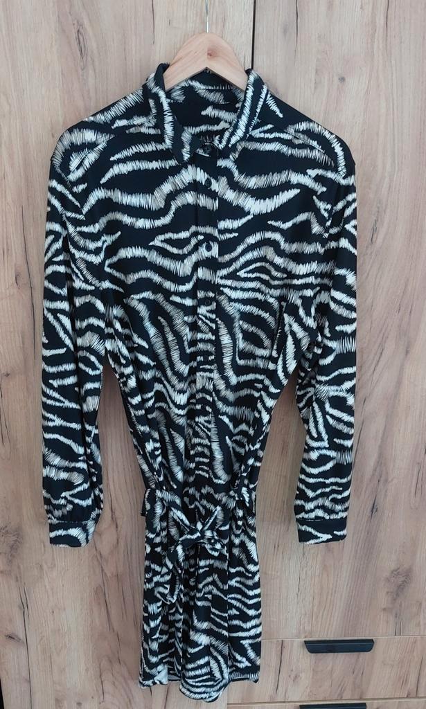 JURK zwart beige wit print L🙂, Kleding | Dames, Jurken, Nieuw, Maat 42/44 (L), Zwart, Boven de knie, Ophalen of Verzenden