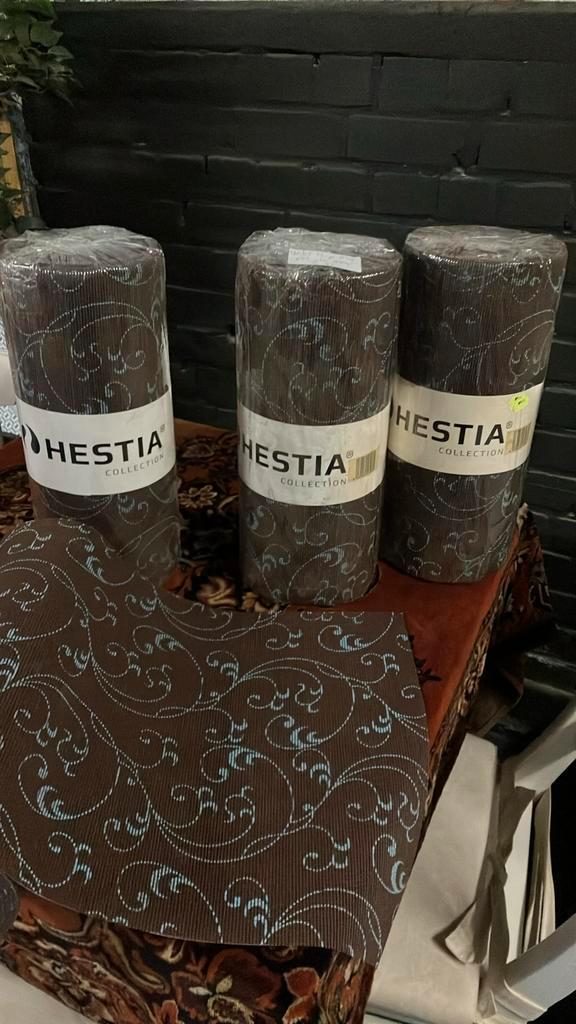 3 nieuwe rollen dun Hestia antislip op rol, Hobby en Vrije tijd, Overige Hobby en Vrije tijd, Nieuw, Ophalen of Verzenden