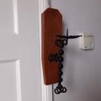 Vintage eiken hout en metaal wand kaars houder
Kaars houder, Ophalen of Verzenden, Hout, Minder dan 25 cm