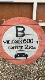 Verkeersbord van Hout, Ophalen, Zo goed als nieuw
