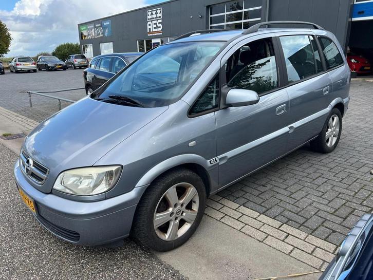 Opel Zafira 1.6-16V / BJ: 2005 / 7 Persoons / Airco, Auto's, Opel, Bedrijf, Te koop, Zafira, ABS, Airbags, Airconditioning, Boordcomputer