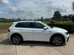 Volkswagen Tiguan 2.0 TSI | 4Motion | R-line | parelmoer, 1984 cc, 2500 kg, Wit, Bedrijf