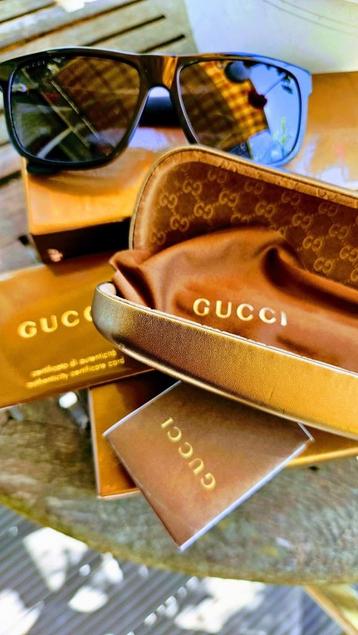 Gucci Zonnebril Authentic in originele doos en case beschikbaar voor biedingen