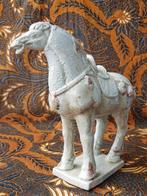 Mooi oud Chinees terracotta beeld van een paard 30 cm., Antiek en Kunst, Kunst | Niet-Westerse kunst, Ophalen of Verzenden