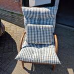 Houten stoel met kussen., Ophalen, Gebruikt