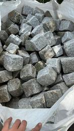 Graniet keien en basalt keien tekoop, Tuin en Terras, Grind, Keien en Split, Ophalen, Zo goed als nieuw, Basalt