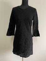 J220 - Zwarte LaDress by Simone jurk maat S (1), Kleding | Dames, Maat 38/40 (M), Zwart, Ophalen of Verzenden, Zo goed als nieuw