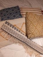 Boho kussens en kleedje set, Huis en Inrichting, Woonaccessoires | Kussens, Ophalen, Nieuw, Overige kleuren, Overige vormen