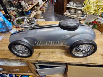 Loopauto. beschikbaar voor biedingen