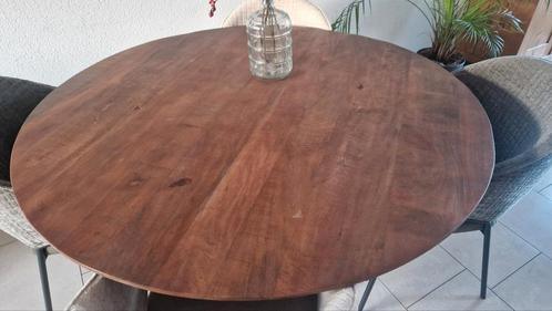 Eetkamertafel (showroommodel ongebruikt), Huis en Inrichting, Tafels | Eettafels, Zo goed als nieuw, 100 tot 150 cm, Vijf personen of meer