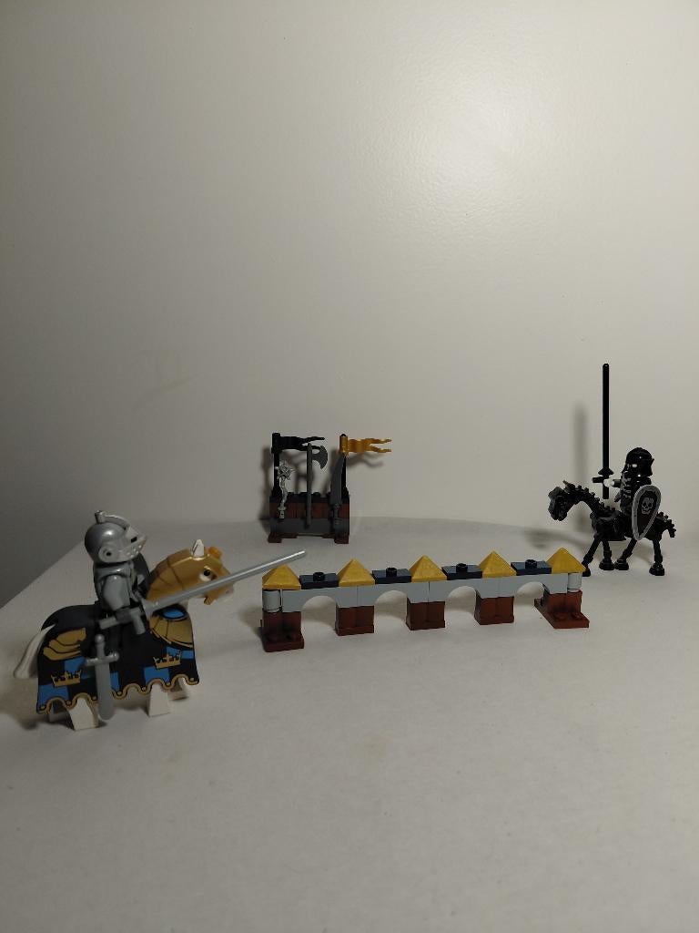 lego 7009 - The Final Joust - Fantasy era, Kinderen en Baby's, Speelgoed | Duplo en Lego, Ophalen of Verzenden, Zo goed als nieuw