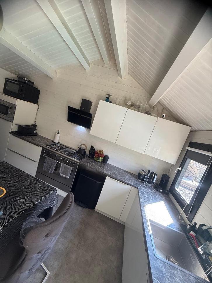 Keuken, Huis en Inrichting, Keuken | Complete keukens, Gebruikt, Hoekkeuken, Wit, Overige materialen, Hoogglans of Gelakt, Ophalen