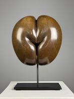 Coco de mer op custom standaard