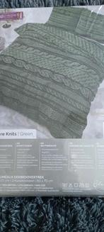 2 stuks XL dekbedovertrek + 2 kussenslopen, Dekbedovertrek, Ophalen of Verzenden, Groen, Nieuw