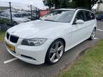 BMW 3 Serie Touring 320i *Panoramadak*GrootNavi*Stoelverwarm, Zwart, 4 cilinders, Wit, Handgeschakeld