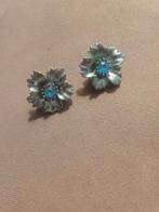 Blauwe Bloem Oorbellen, Overige materialen, Blauw, Ophalen of Verzenden, Zo goed als nieuw
