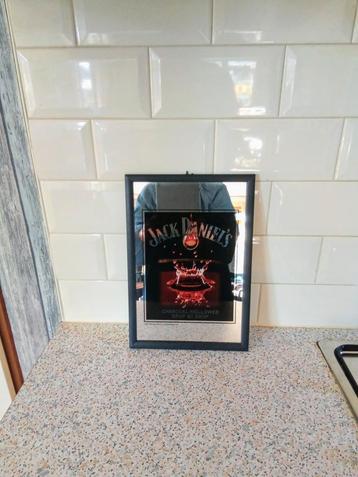 Jack Daniels spiegeltje.