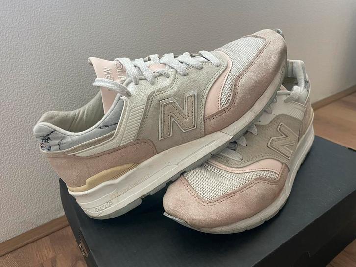 New Balance 997, Kleding | Dames, Schoenen, Gedragen, Sneakers of Gympen, Overige kleuren, Ophalen of Verzenden