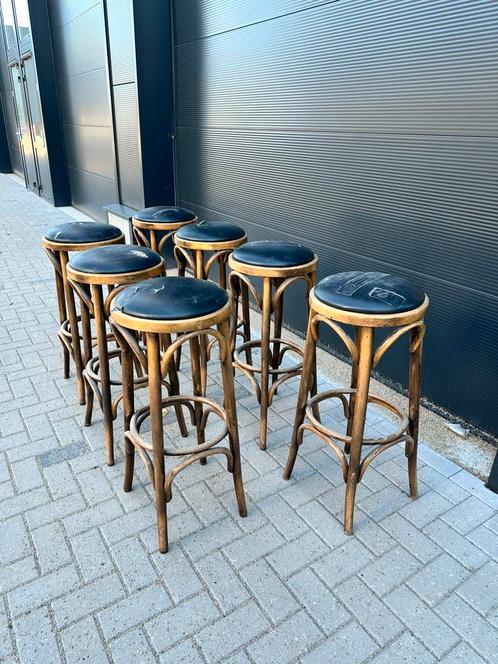 Vintage Horeca Krukken, Huis en Inrichting, Barkrukken, Gebruikt, 60 tot 90 cm, Hout, 5 krukken of meer, Met voetsteun, Ophalen
