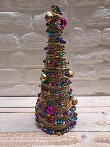 Decoratieve Kerstboom van Touw met Belletjes beschikbaar voor biedingen