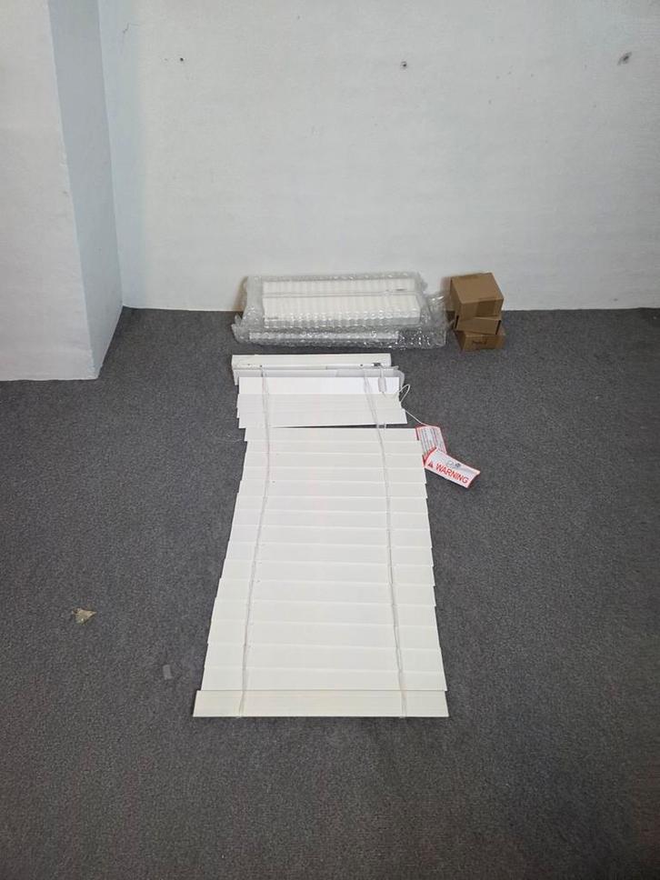 Kunststof Shutters 3 stuks - Nieuw in Verpakking, Huis en Inrichting, Stoffering | Gordijnen en Lamellen, Ophalen of Verzenden