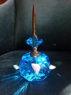 Wolhouder: turquoise kleurig geslepen kristal met koper, Antiek en Kunst, Antiek | Glas en Kristal, Verzenden