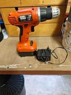 Black & Decker accuboormachine, Ophalen of Verzenden, Gebruikt, Boormachine, Variabele snelheid