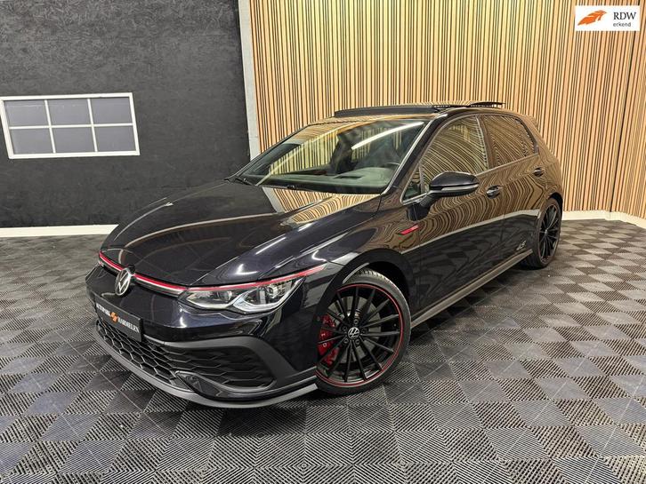 Volkswagen GOLF 2.0 TSI GTI 2022 45 JAHRE Akra Pano Nurburg, Auto's, Volkswagen, Bedrijf, Te koop, Golf, ABS, Achteruitrijcamera