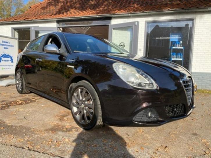 Alfa Romeo Giulietta 1.4 Turbo Multi AIR TCT 2012 Zwart, Auto's, Alfa Romeo, Particulier, Giulietta, ABS, Adaptieve lichten, Airbags