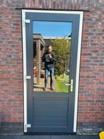 Kunststof achterdeur en kozijn (beschikbaar vanaf juni), Doe-het-zelf en Verbouw, Deuren en Horren, 80 tot 100 cm, Kunststof, Gebruikt