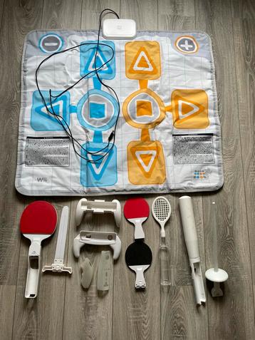 Wii accessoires beschikbaar voor biedingen