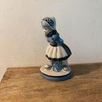 Delfts Blauw Beeldje Schaatsende Boerin Vintage, Antiek en Kunst, Ophalen of Verzenden