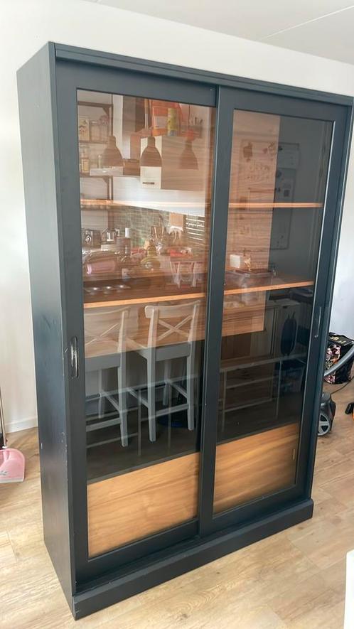 WOOOD Exclusive James vitrinekast, Huis en Inrichting, Kasten | Vitrinekasten, Gebruikt, 150 tot 200 cm, 25 tot 50 cm, Eikenhout