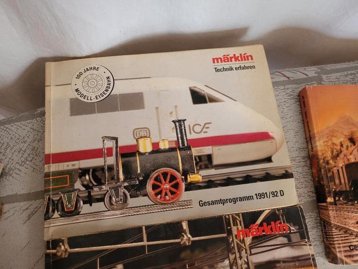Heel boekjes over Märklin en treinen, Hobby en Vrije tijd, Modeltreinen | H0, Gebruikt, Boek, Tijdschrift of Catalogus, Wisselstroom