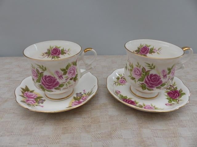 Royal Ascot kop en schotel, Ophalen of Verzenden, Zo goed als nieuw, Porselein, Kop en/of schotel